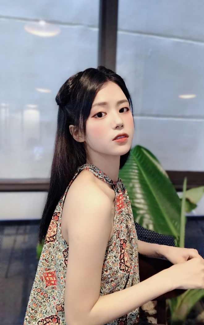 Nét thơ ngây vừa nhìn đã yêu của hot girl Đà Nẵng xinh đẹp - 4